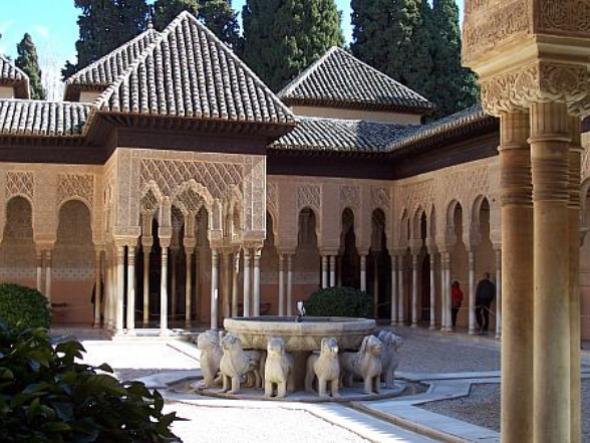 patio de los leones.jpg