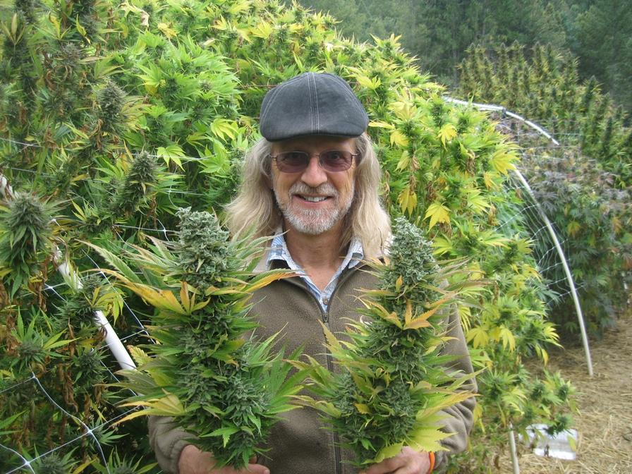 Tom & buds.jpg